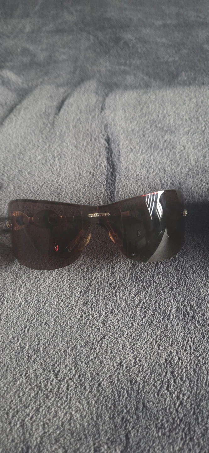 Gucci sunglasses - photo 2