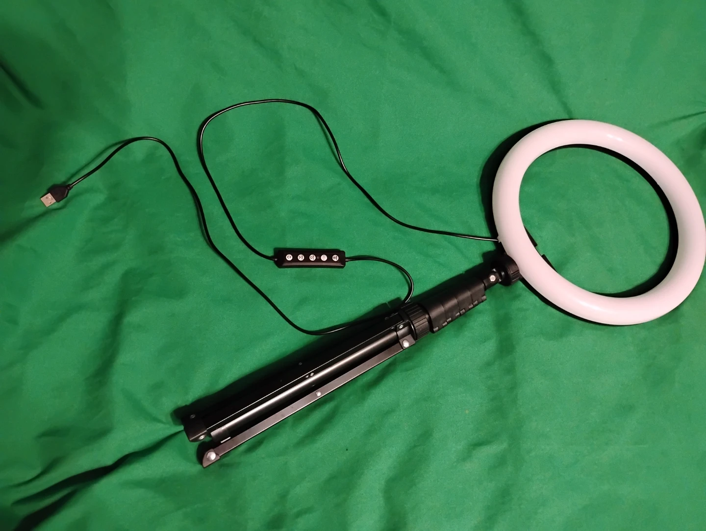USB Ring Light with Tripod Stand - photo 2
