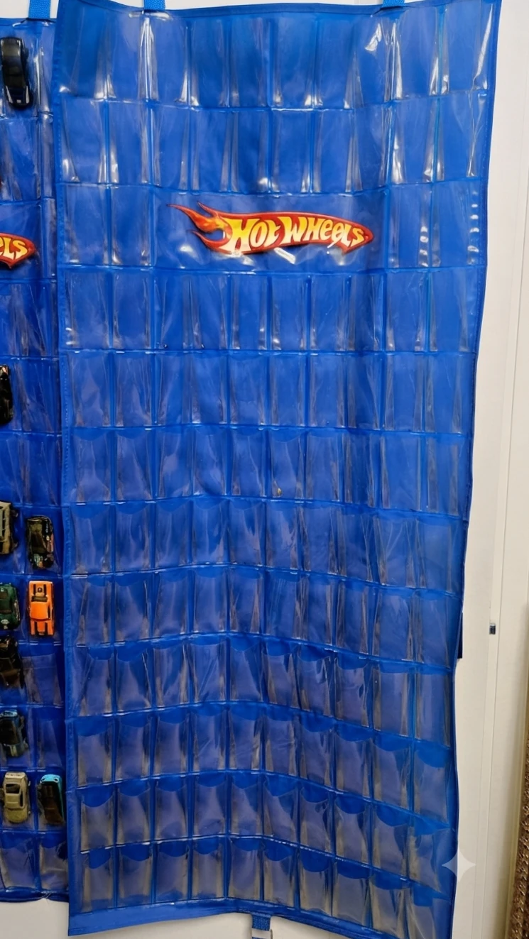 Hot Wheels Blue Storage Organizer Rack with 112 Pockets - photo 2