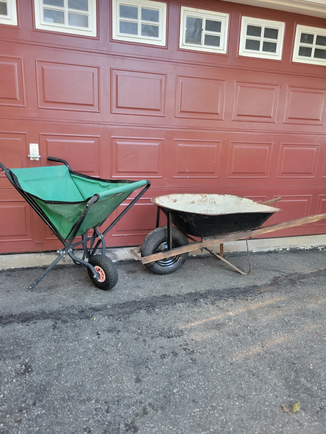 Wheelbarrows Heavy-duty & light - photo 4