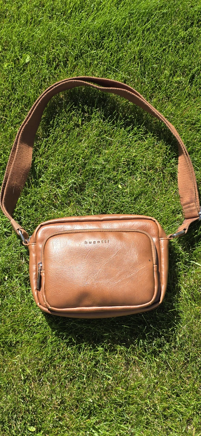 New Leather Bugatti BAG $50