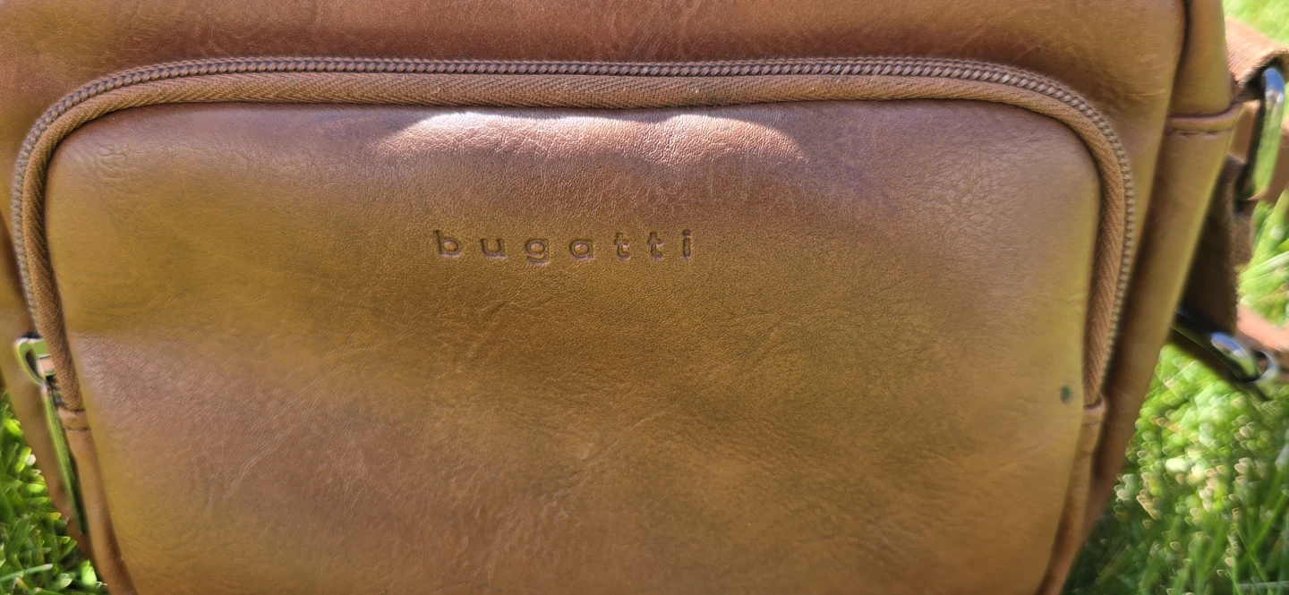 New Leather Bugatti BAG $50 - photo 4