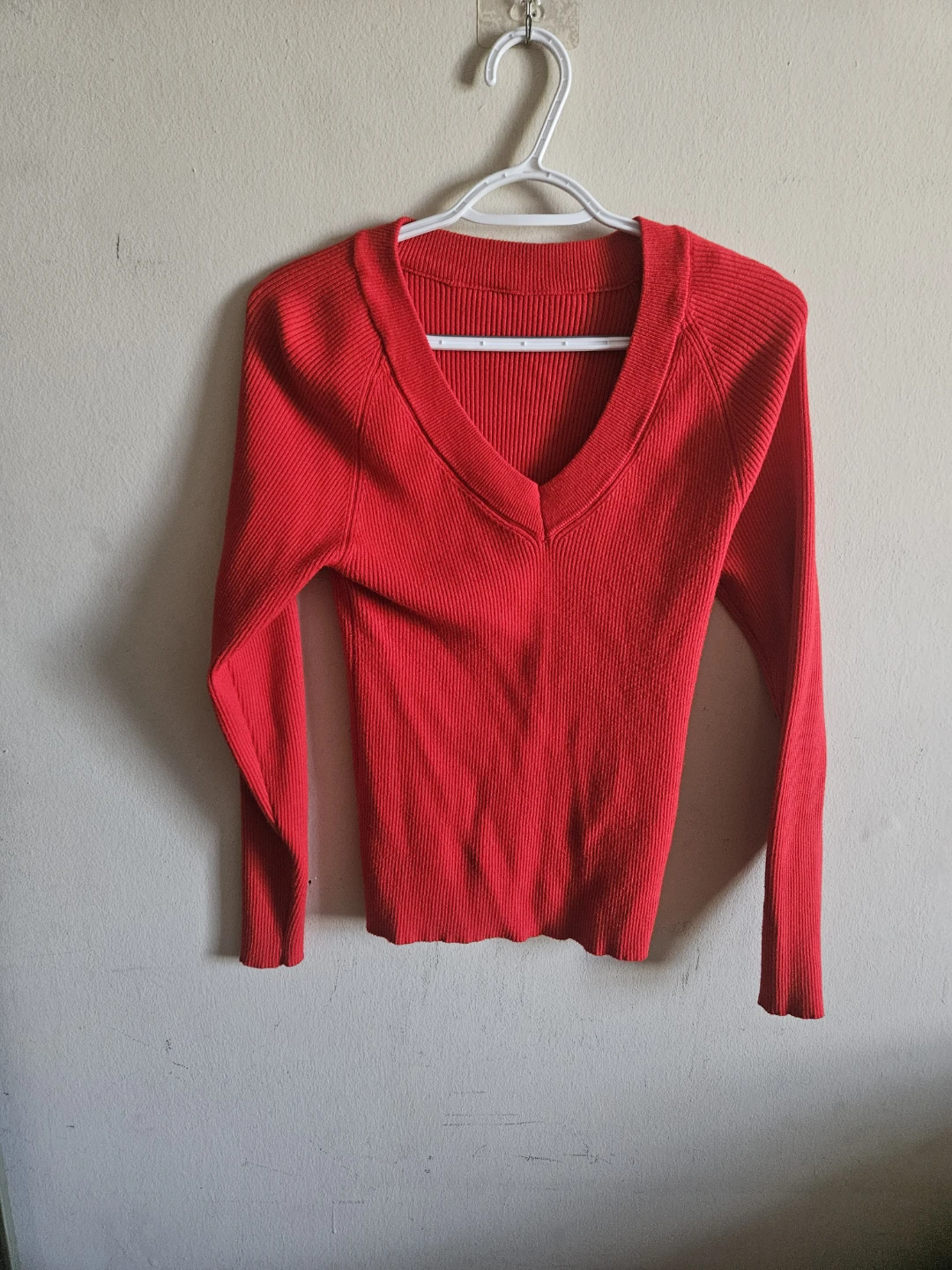 Red V-Neck Ribbed Sweater - photo 2