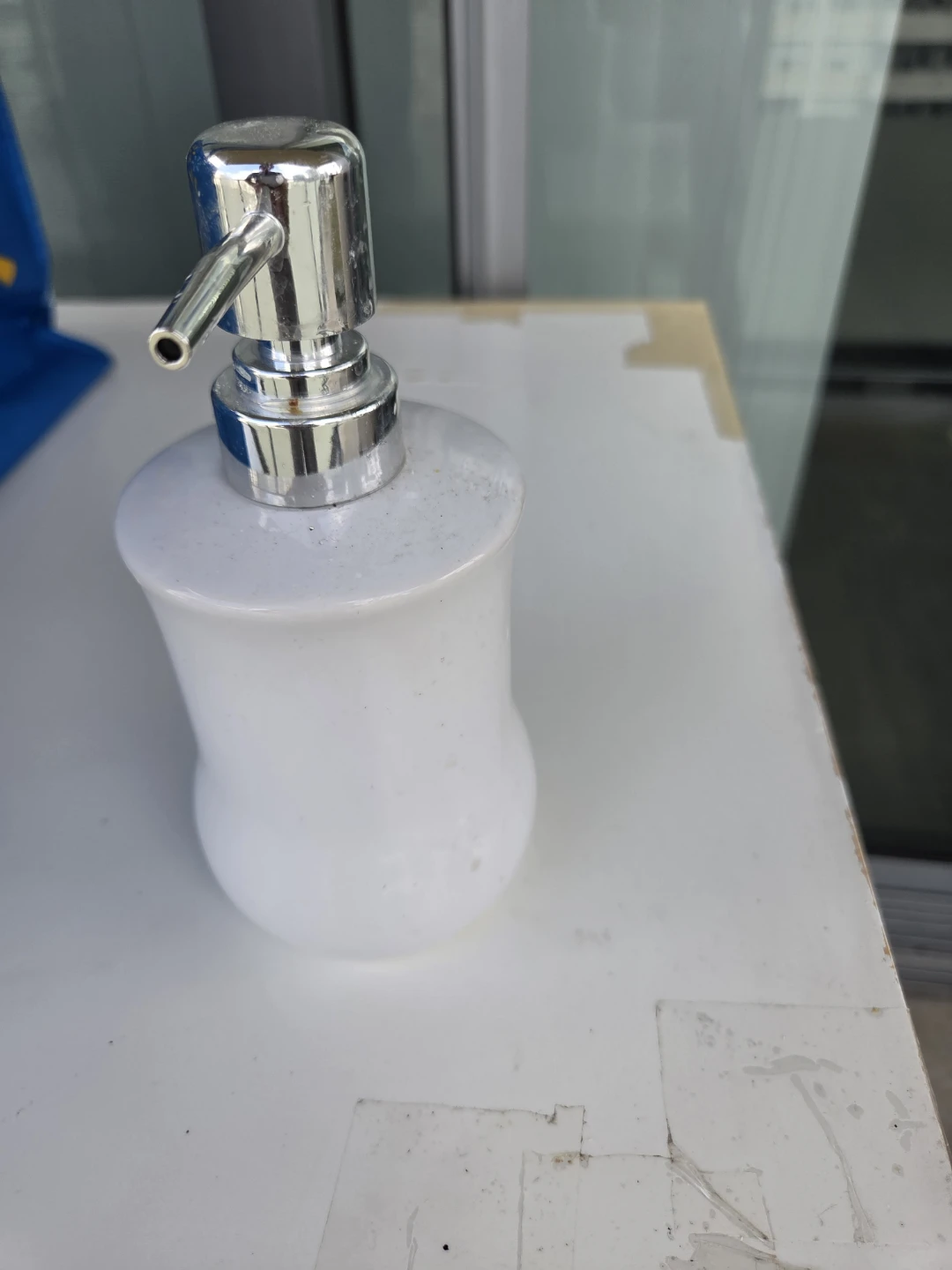 White Ceramic Soap Dispenser - photo 3