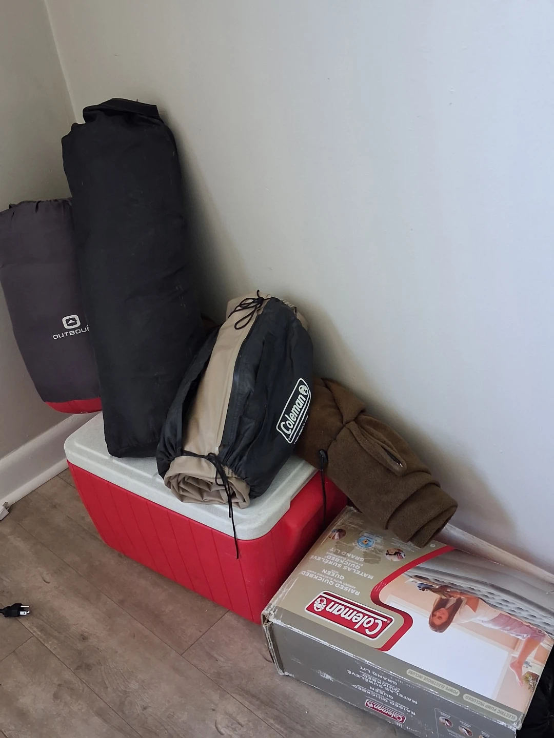Coleman Queen Raised Air Mattress and Cooler