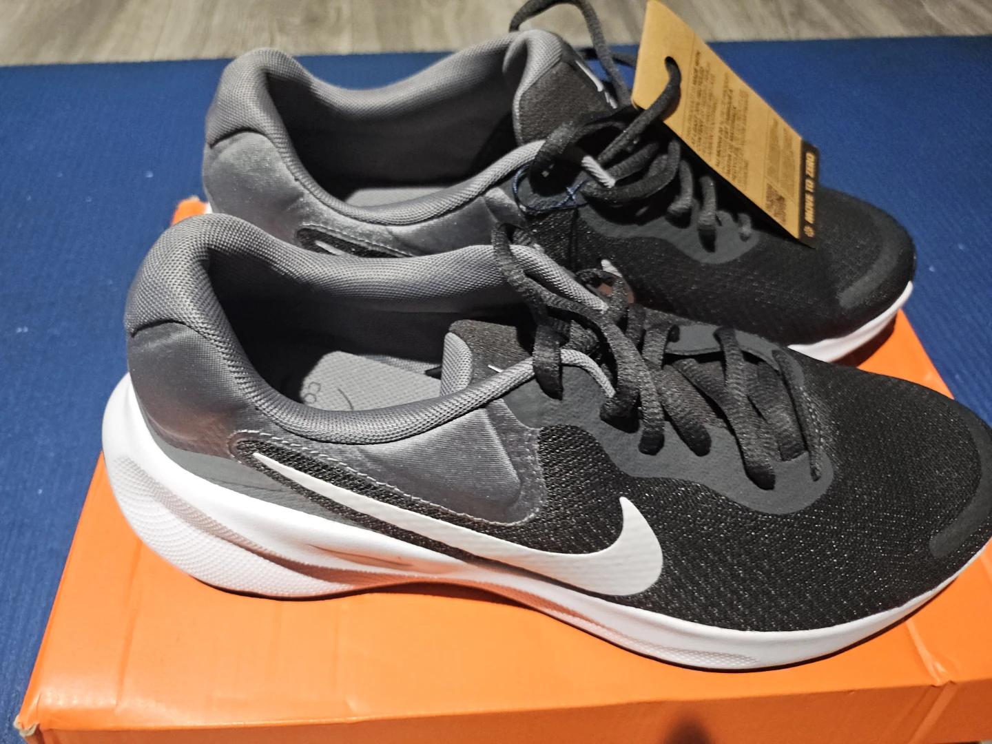 Nike Running Shoes - photo 3