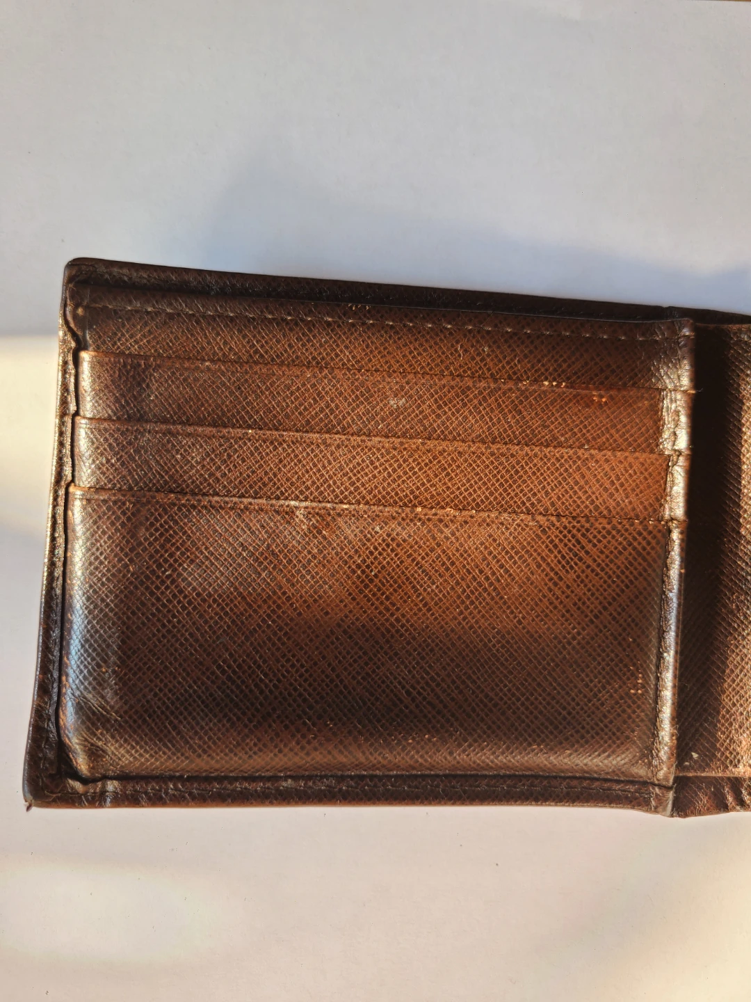 Genuine Leather Calvin Klein Men's Brown Bifold Wallet - photo 4