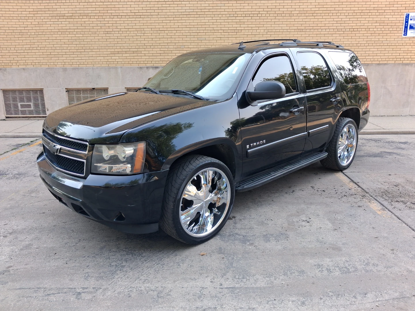 Chevrolet tahoe