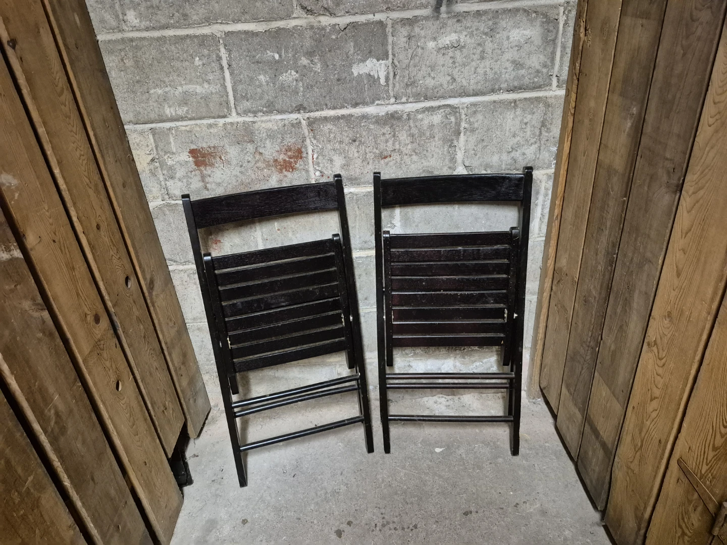 Set of 2 Black Folding Chairs - photo 2
