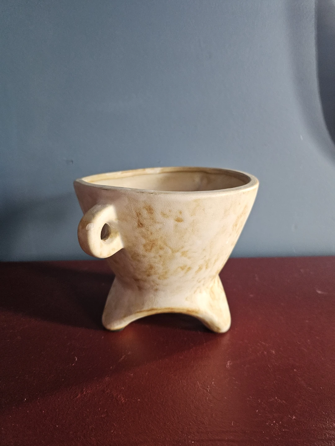 Ceramic Planter Pot with Handles and Legs - photo 2