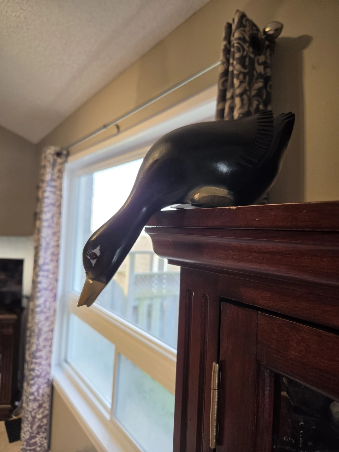 Black Wooden Duck Figurine - photo 5