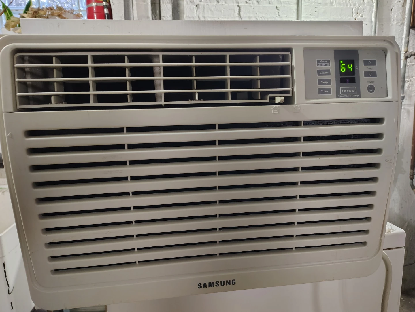 Samsung a/c unit 10200 BTU... Cash only