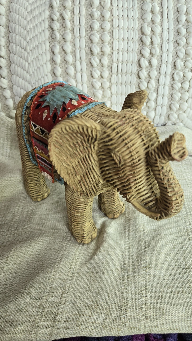 Hand made Elephant Figurine with Decorative Blanket