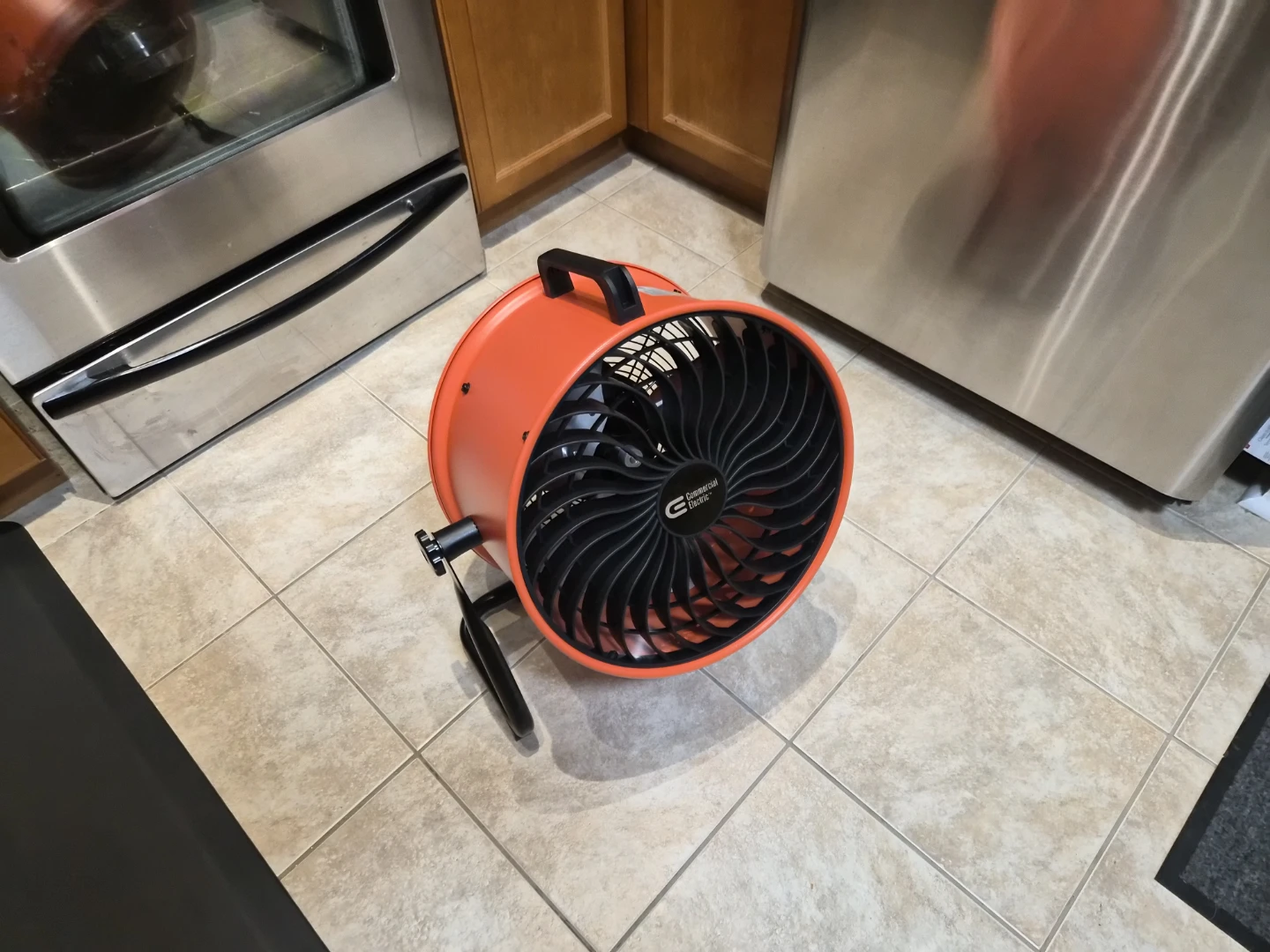 Commercial Electric 16-inch High Velocity Turbo Pro Floor Fan - photo 2