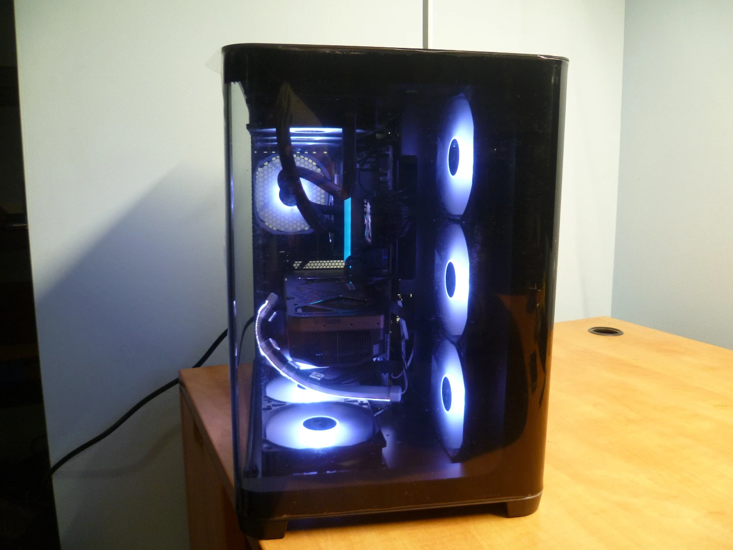 Rtx 5080 Gaming pc - photo 4