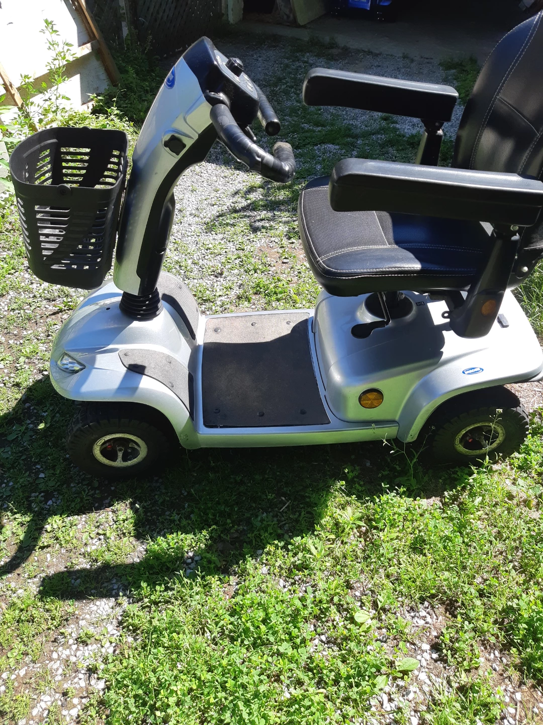 Invacare Leo Mobility Scooter