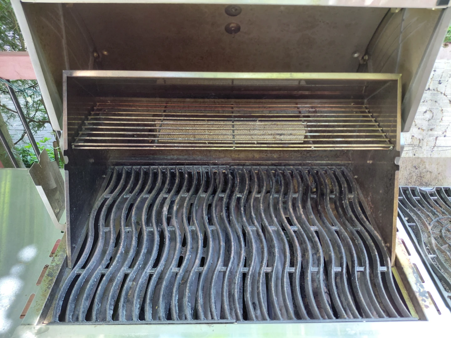 NAPOLEON 5 Bunrner Gas Barbecue Stove - photo 2