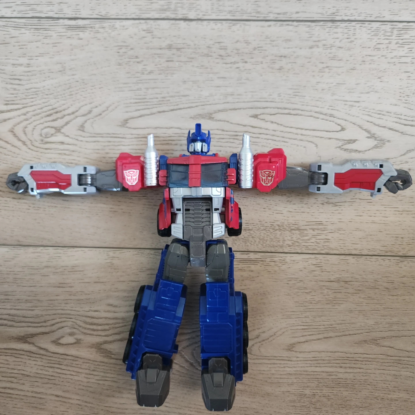 Optimus Prime Transformer - photo 2