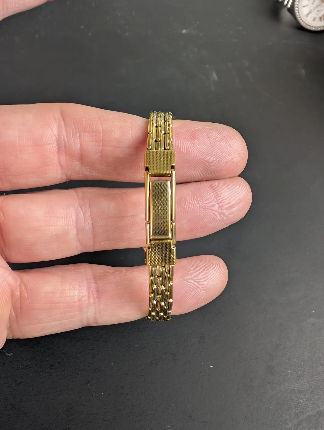 Bulova Quartz Women's Gold Tone Watch - photo 4