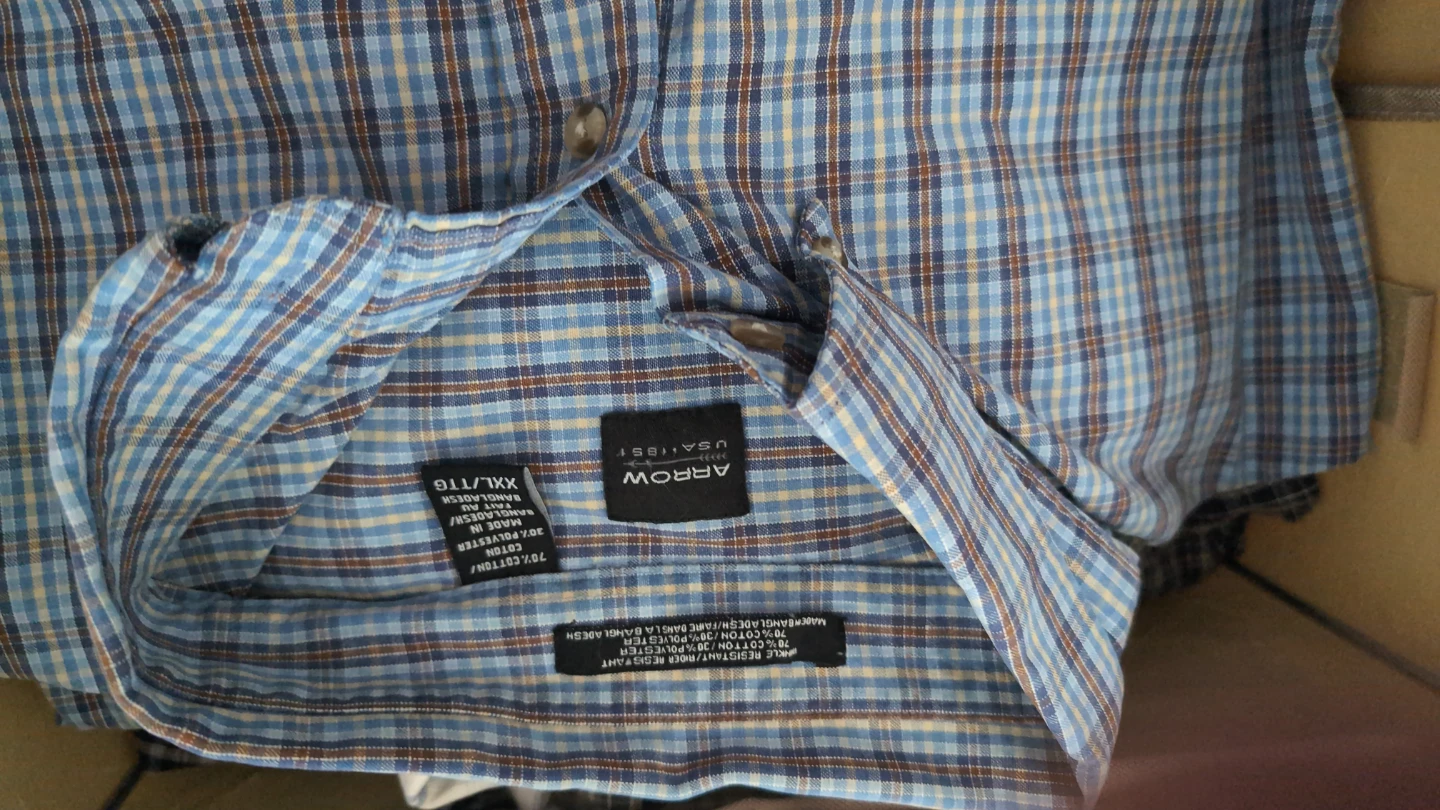 Mens short sleeve shirts . - photo 3