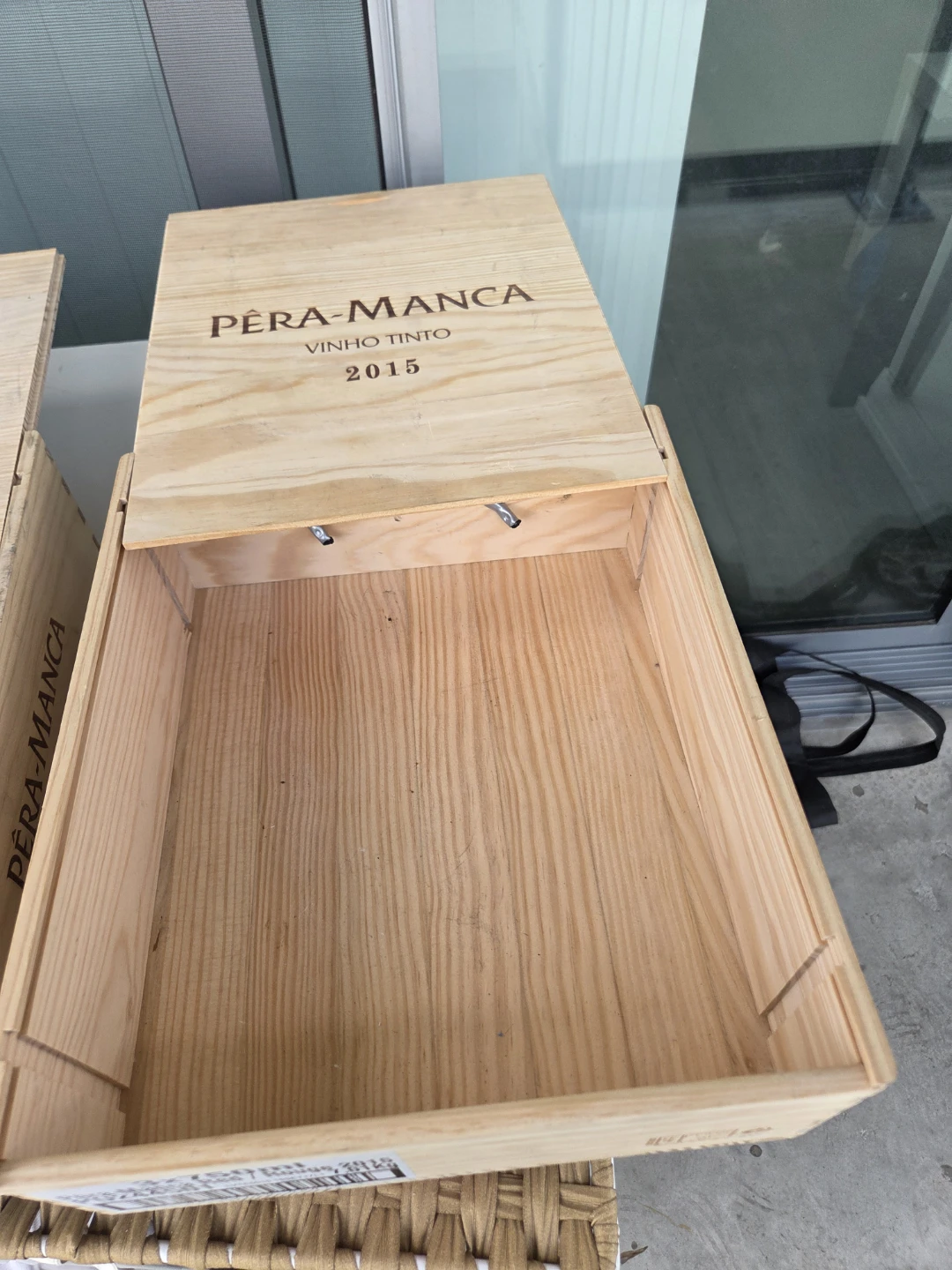 Pera Manca 2015 Vinho Tinto Wooden Crate - photo 3
