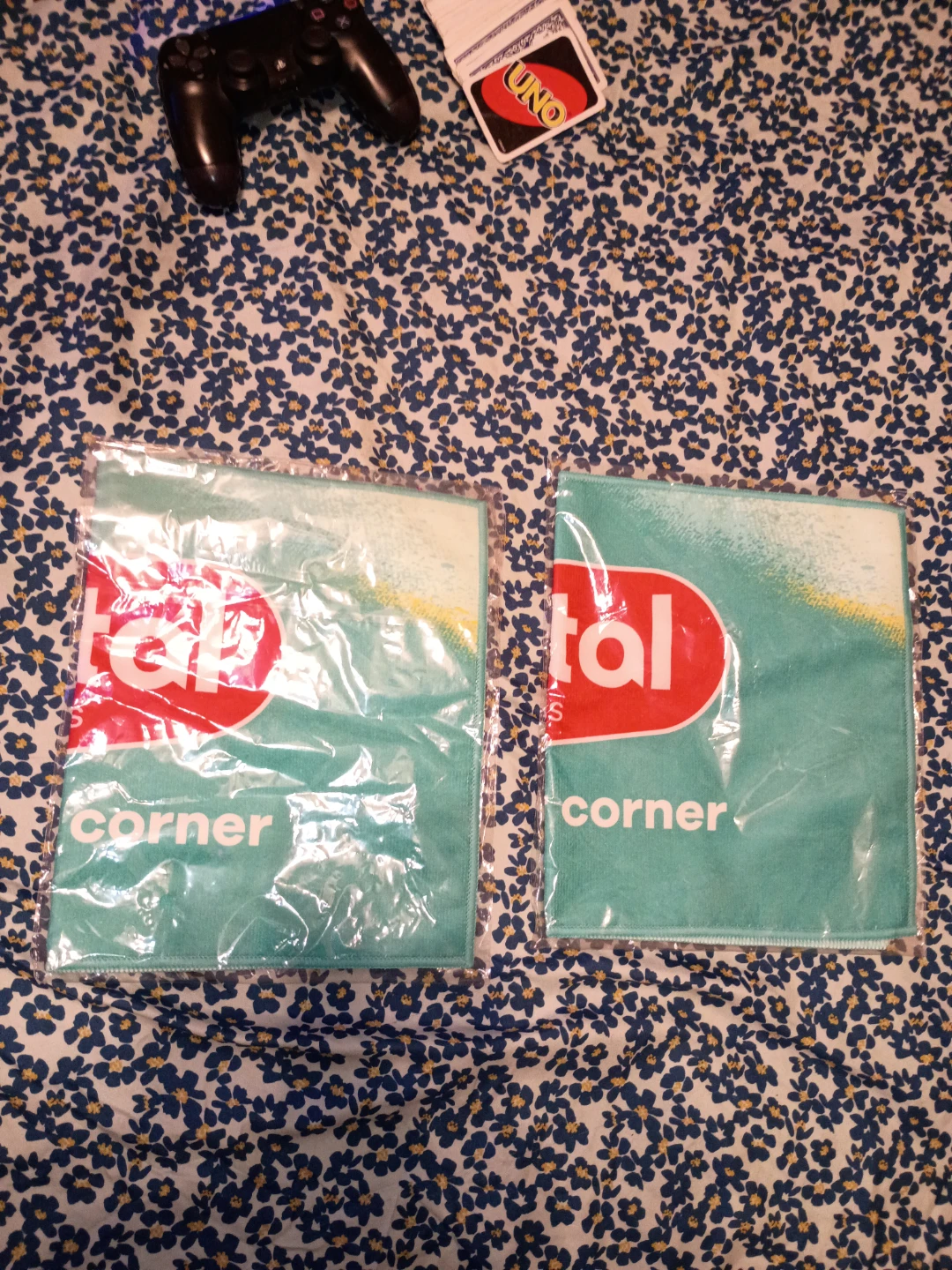 Total Wireless Promotional Microfiber Cloths (2-Pack) - photo 2