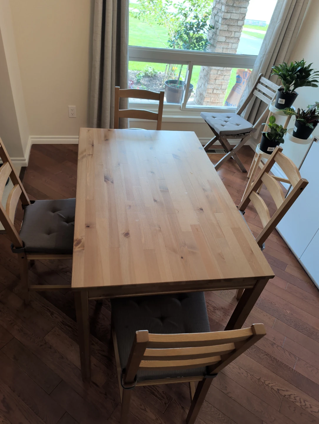 IKEA Dining Table with 4 chairs and 4 chair cushions - photo 2