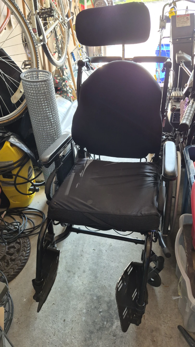 Jay J3 wheelchair. Pick up in Kitchener,  $500