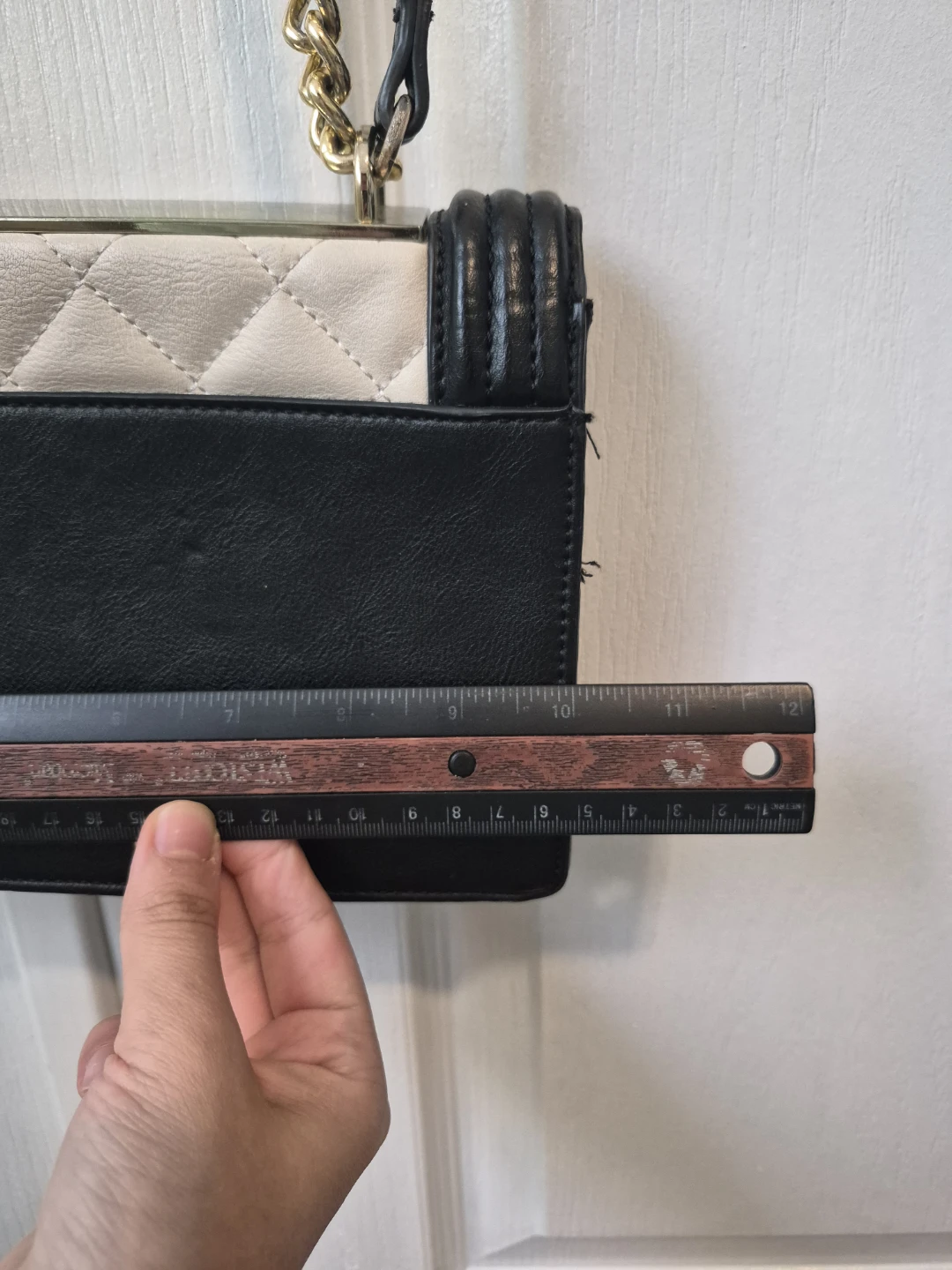 ALDO Black and Cream Quilted Shoulder Bag - photo 5