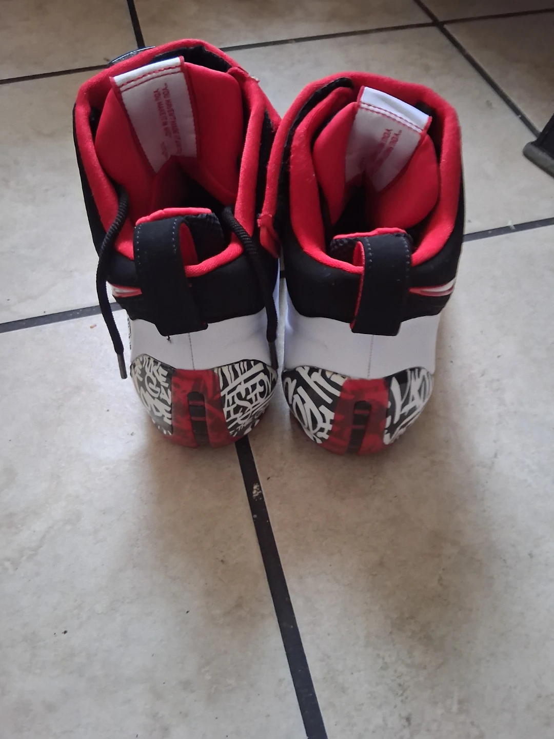 Nike LeBron Soldier XII basketball shoes - photo 3