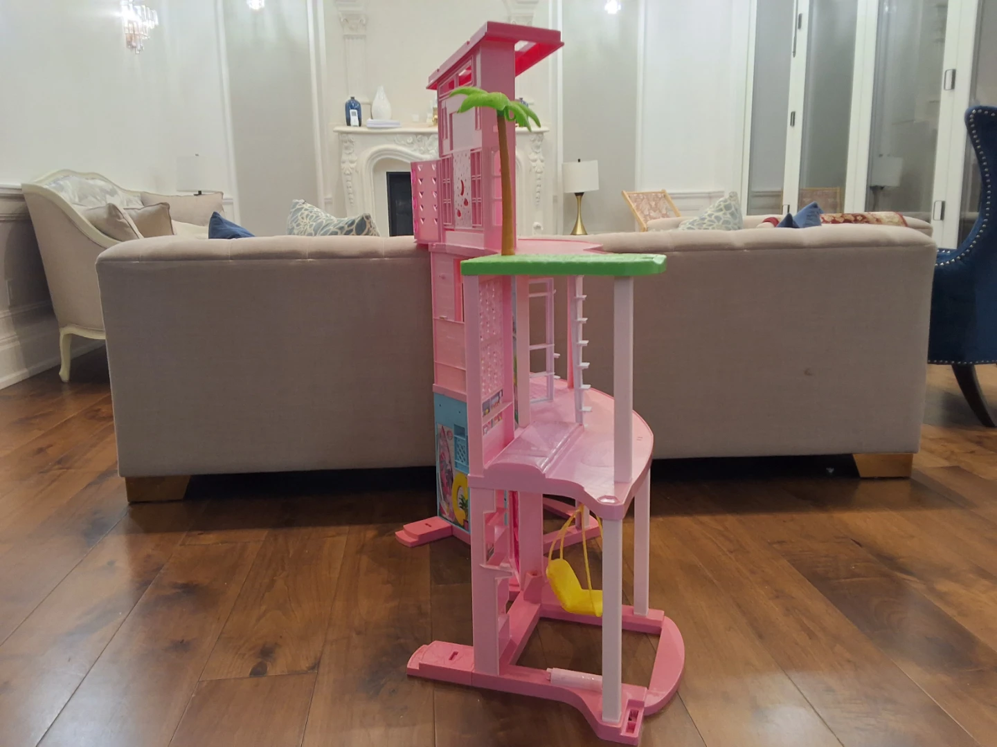 Barbie Dreamhouse Playset - photo 2