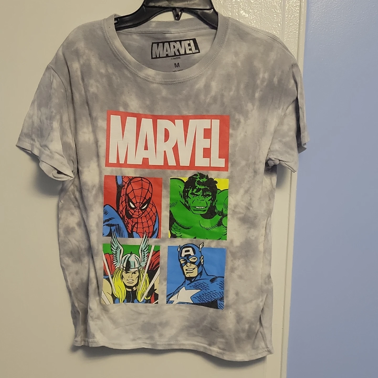 Marvel Avengers Tie-Dye T-Shirt Size M - photo 2