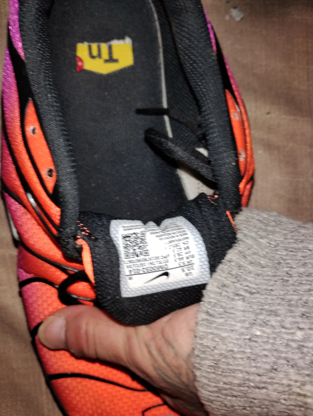 Nike Air Max Plus TN SE Size 10.5 - photo 3