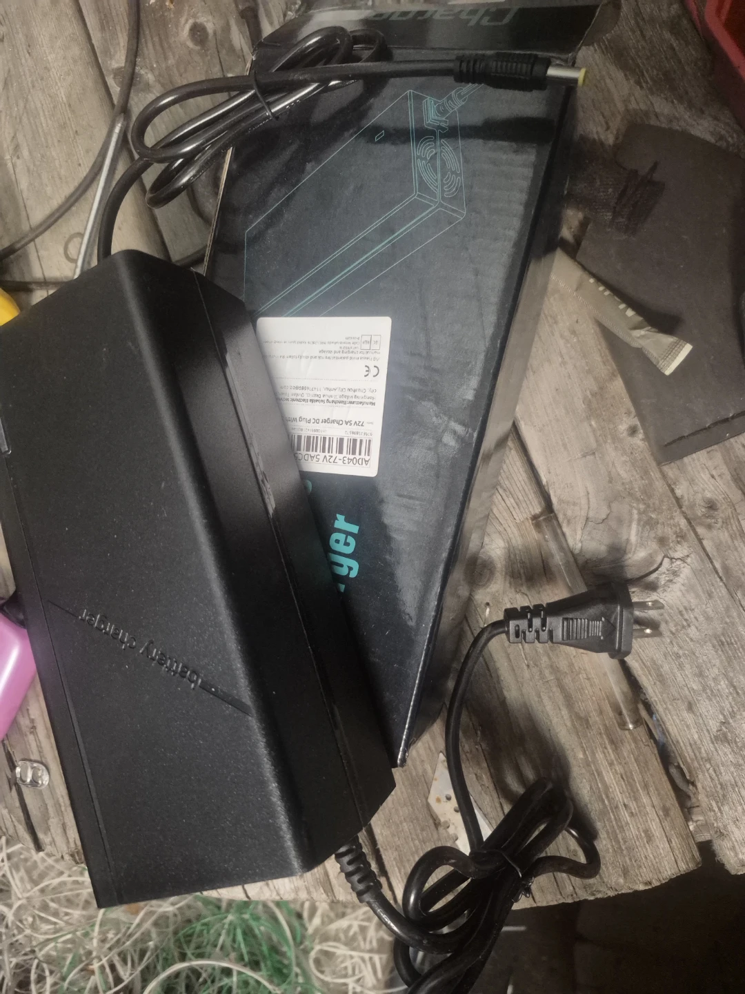 72V 5A Battery Charger DC Plug - photo 4