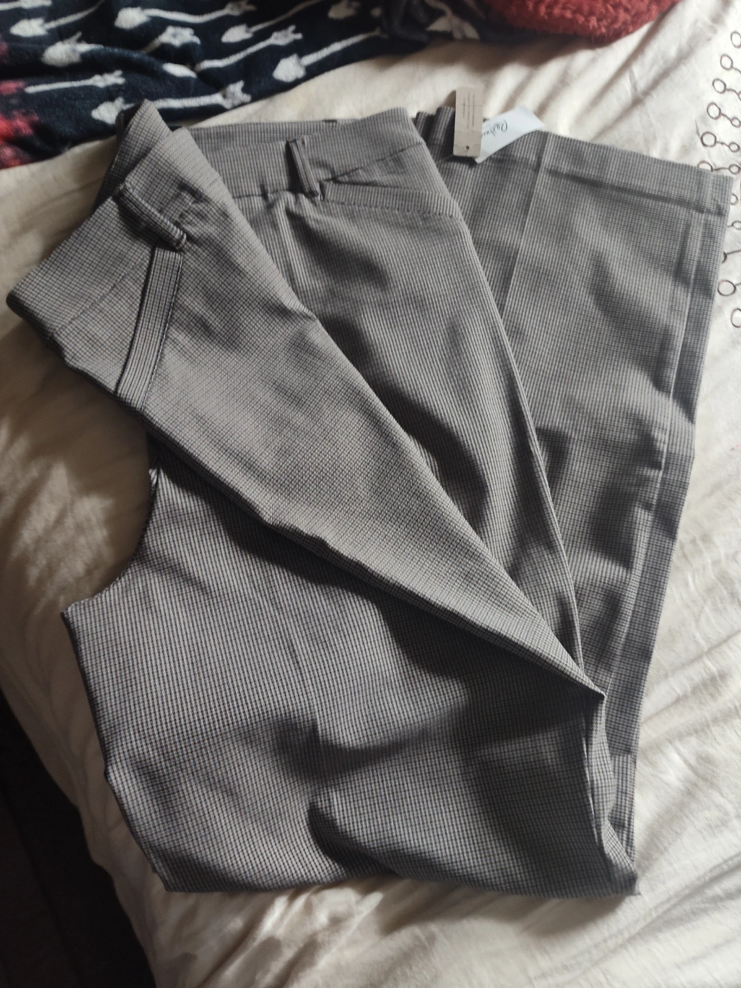 BN Pull on Pants SZ 18