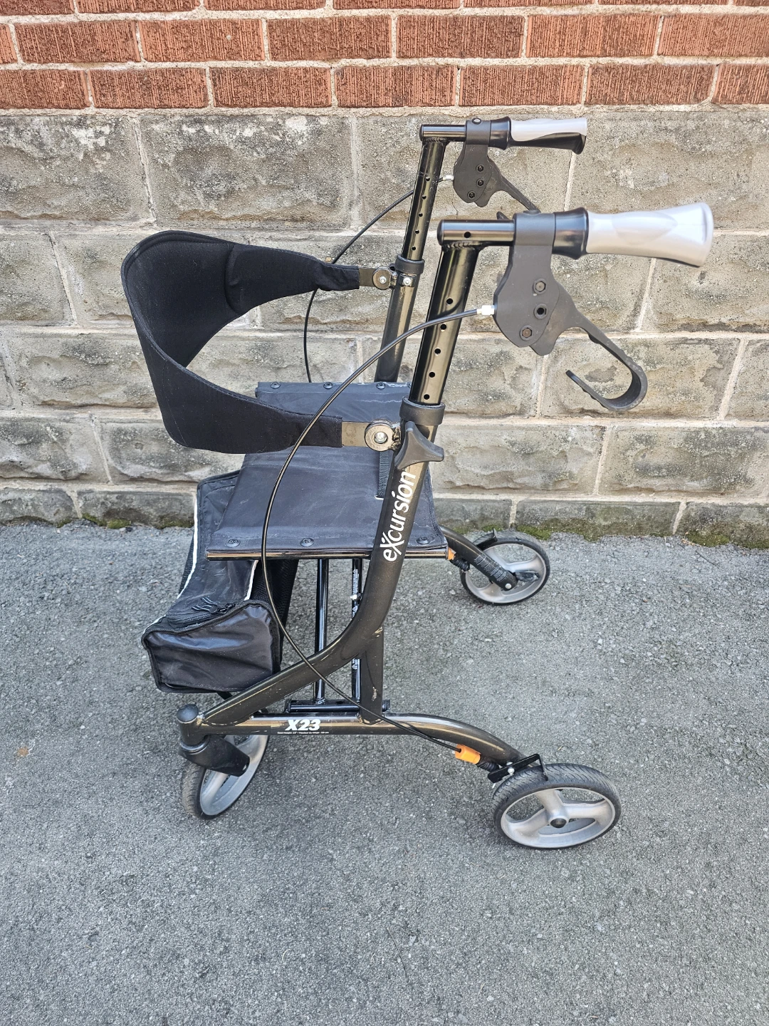 Airgo X23 Excursion Walker - photo 5