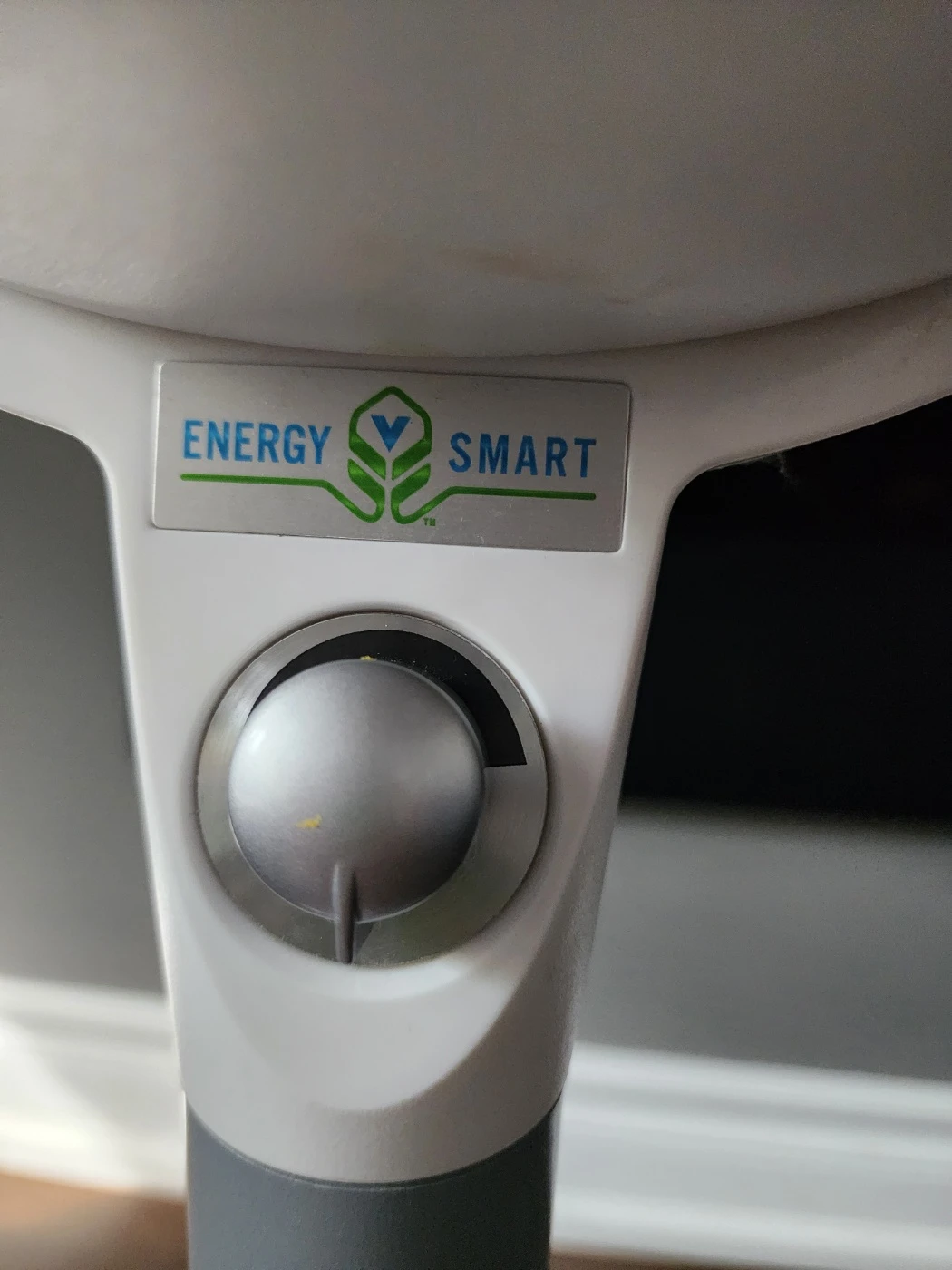 Vornado Energy Smart Pedastal Fan - Variable Speed - photo 3