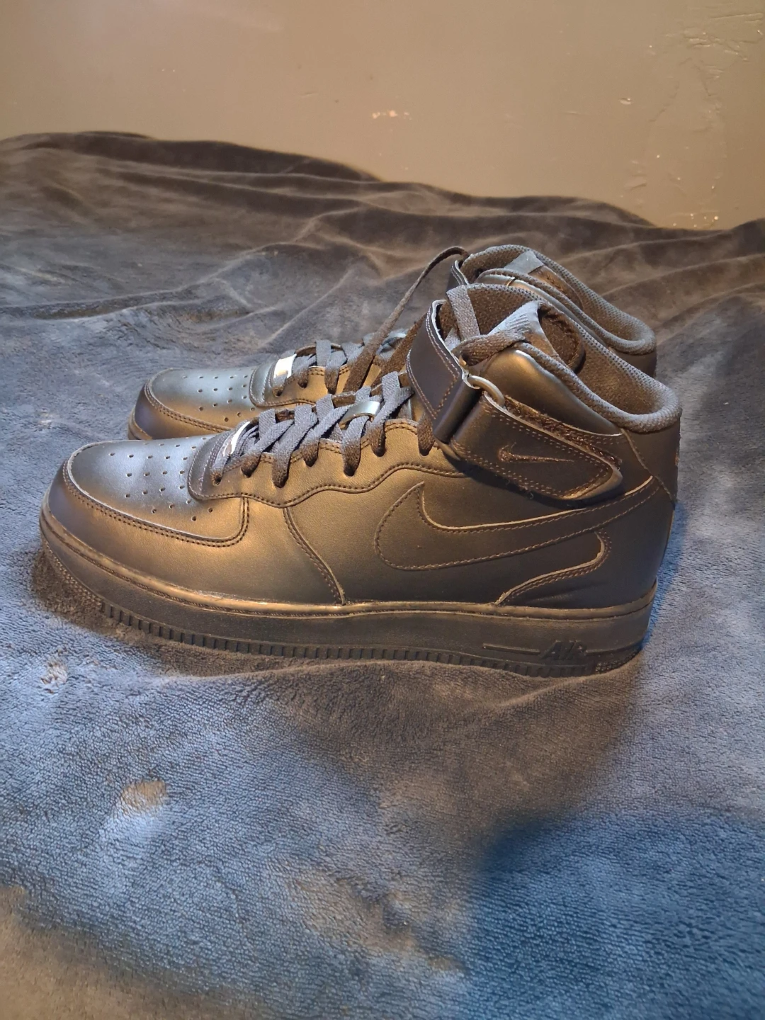 Nike Air Force 1 Mid Men's Shoes - photo 2