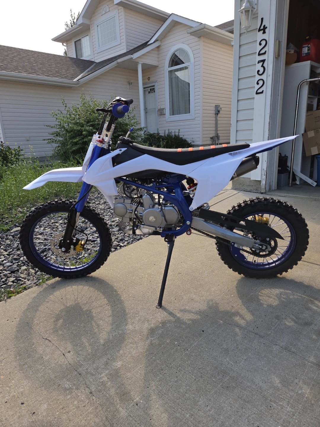 130cc Dirtbike - photo 2