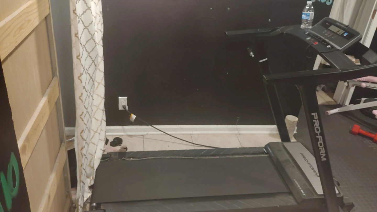 Pro-Form Cadence WLT Treadmill - photo 2
