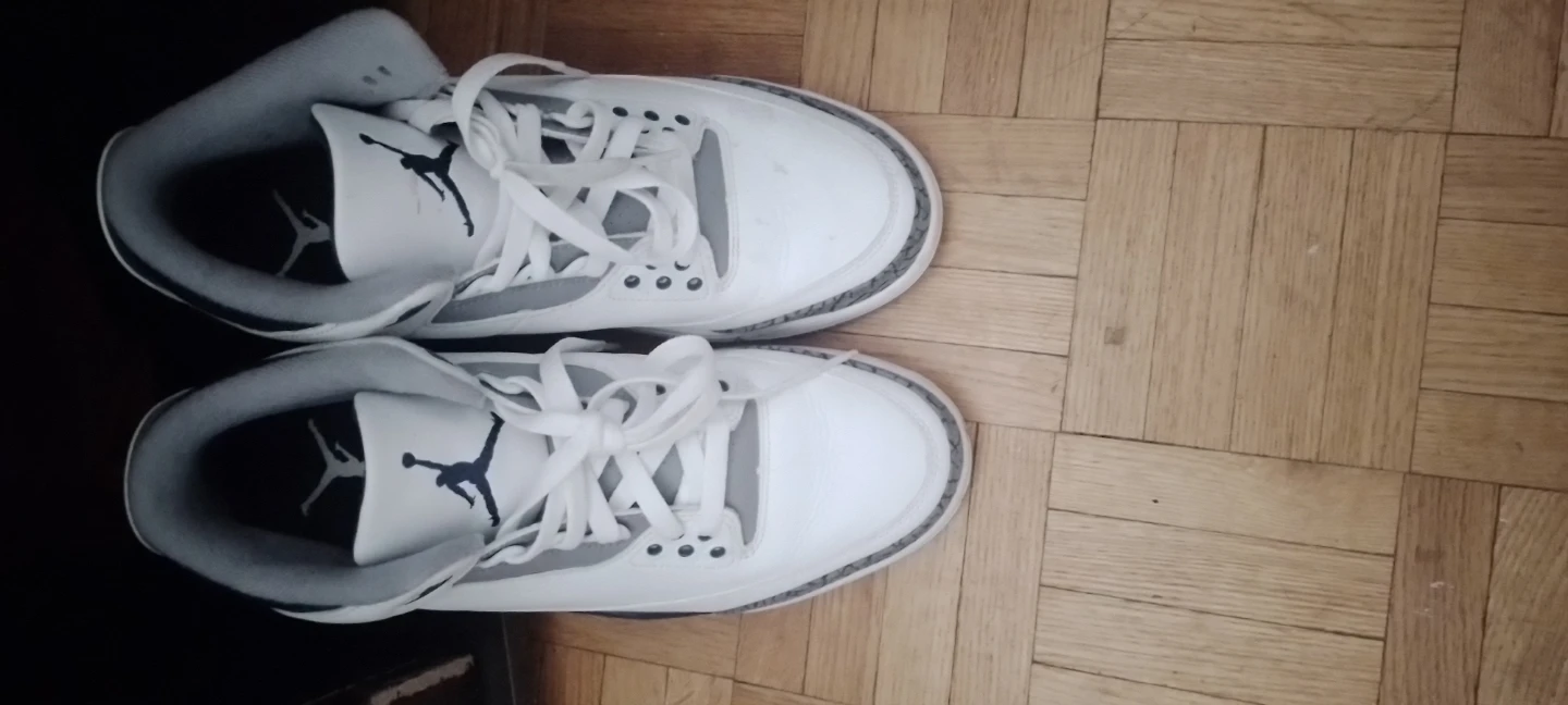 Air Jordan 3 White Cement Sneakers