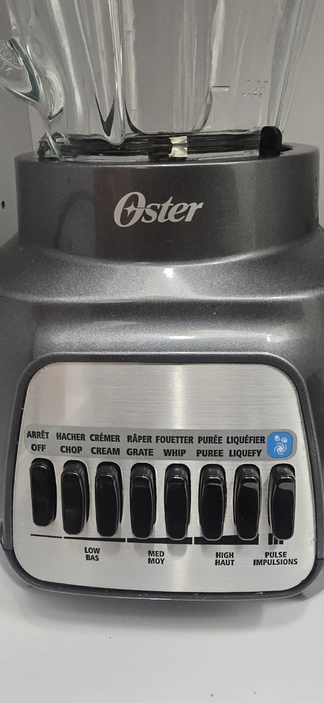 Oster Blender – Great Condition – Works Perfectly - photo 4