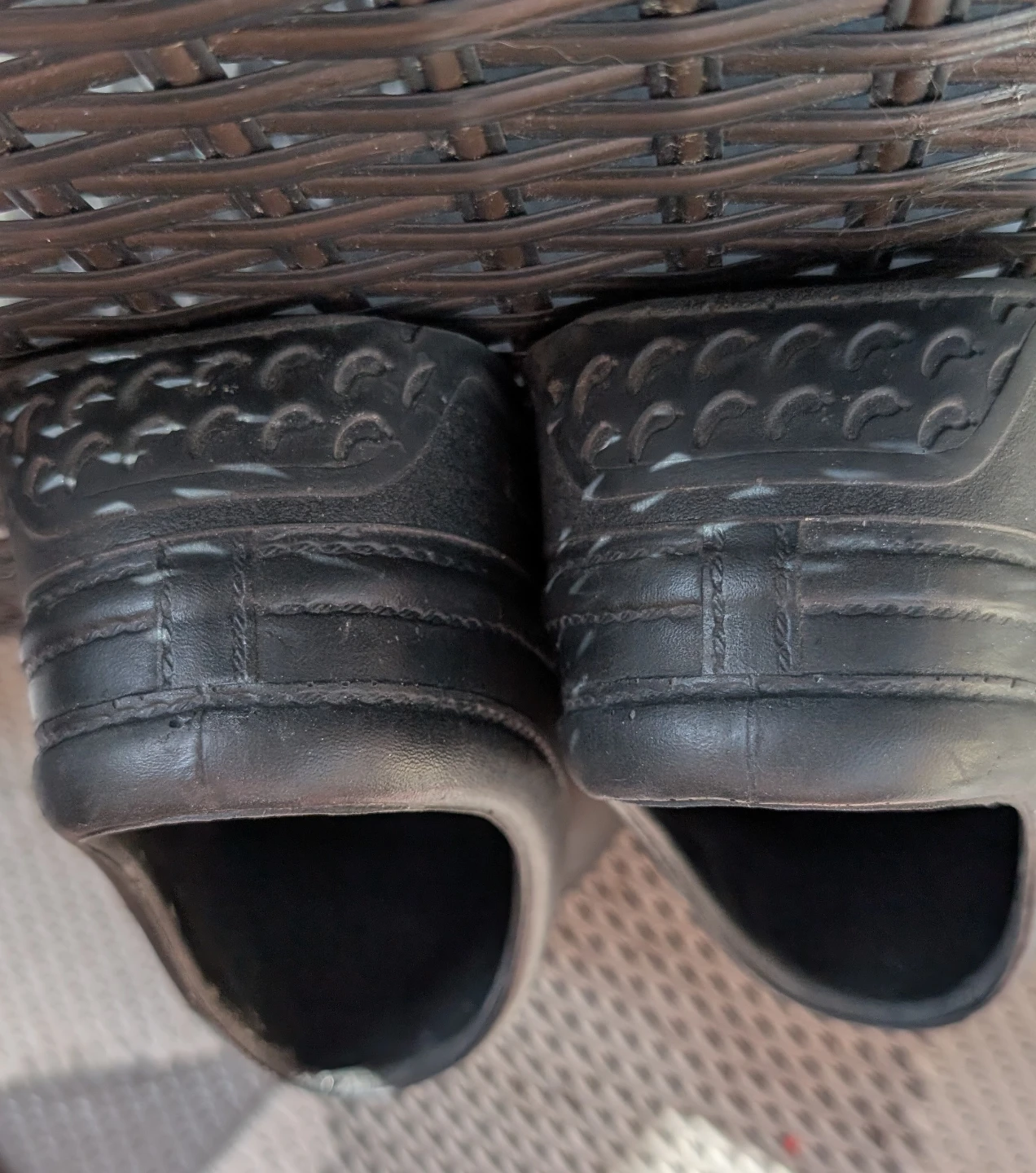 Klogs Footwear Black Clogs - photo 2