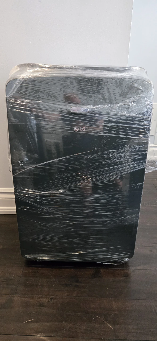 2 Portable LG Air conditioner - photo 5