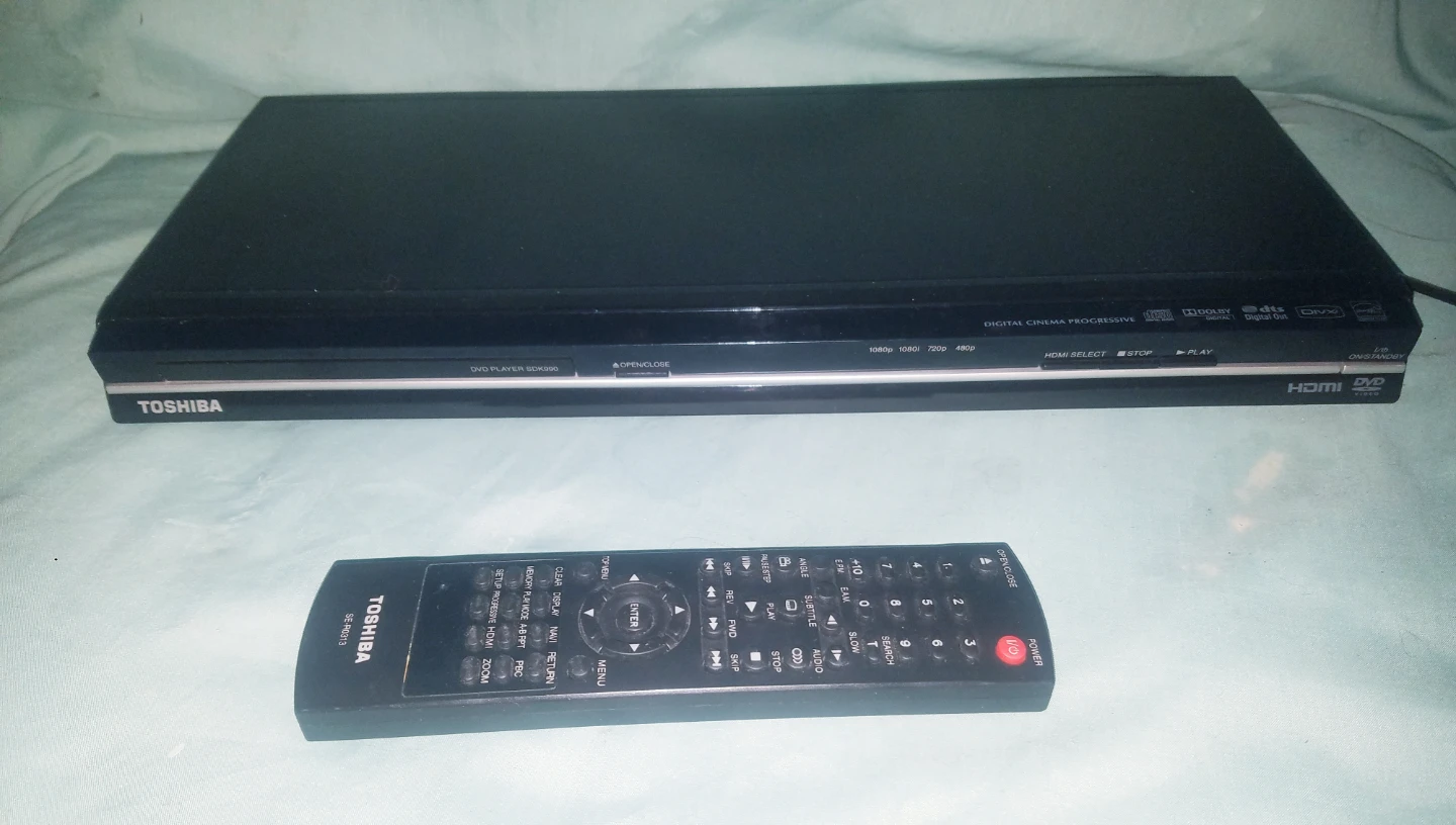 Toshiba DVD Player Model SDK990KU with Remote Tested  Works