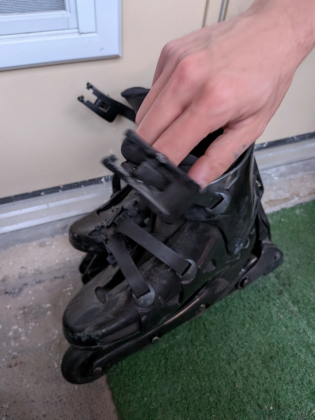 Black Inline Skates - photo 3