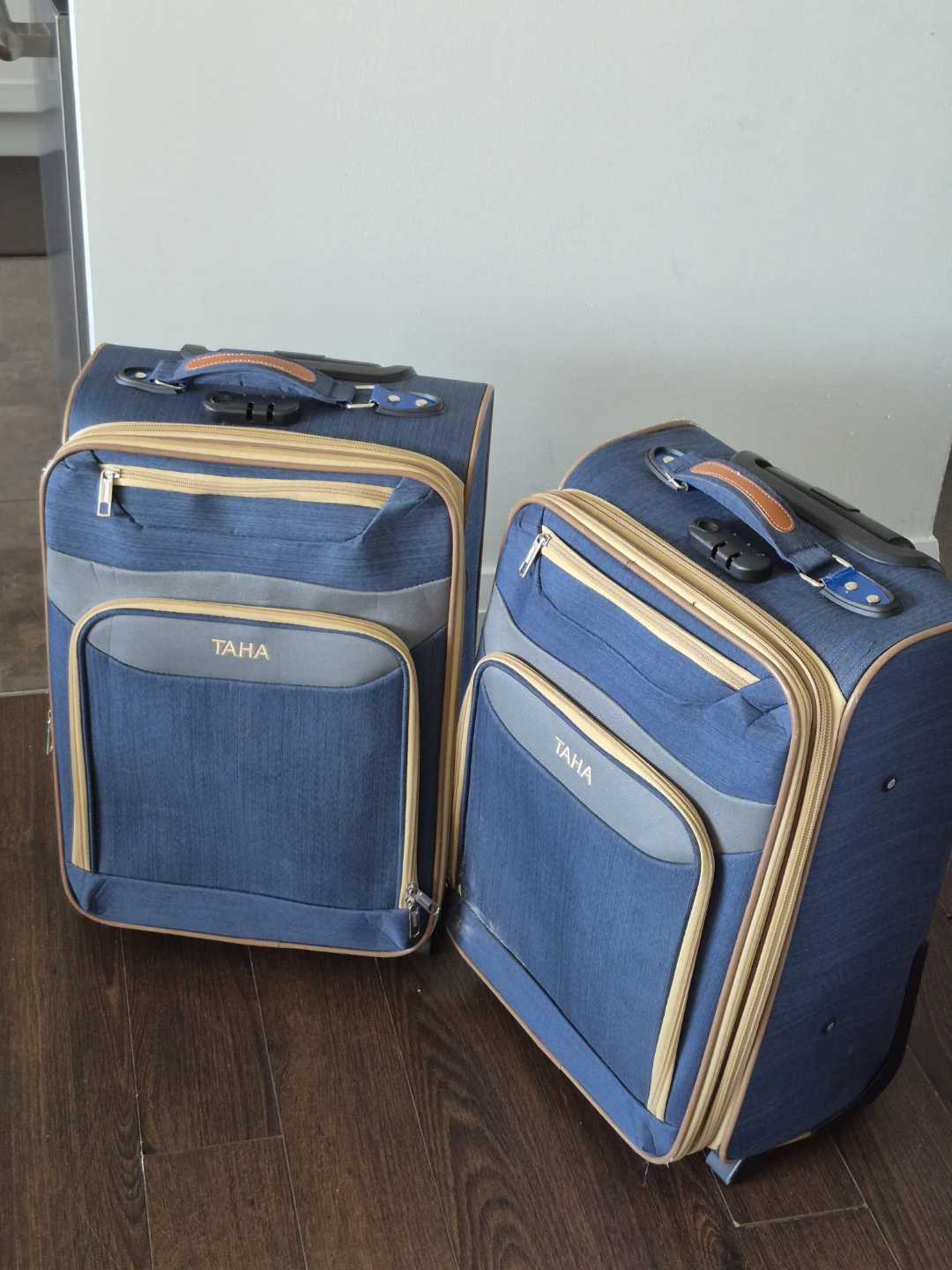 Taha Softcase Expandable Carry-On Luggage