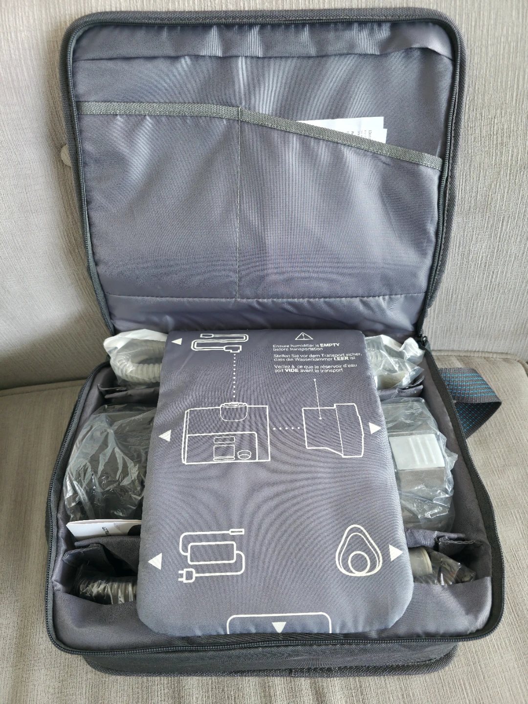 ResMed AirSense 10 Autoset CPAP Machine with Humidifier & Tubing - photo 3