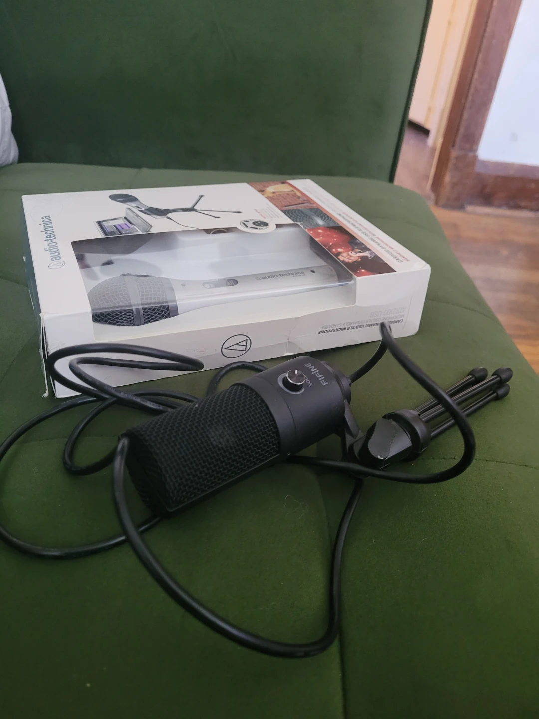 2 Mic Bundle - Audio-Technica ATR2100-USB & Fifine USB Mic - photo 3