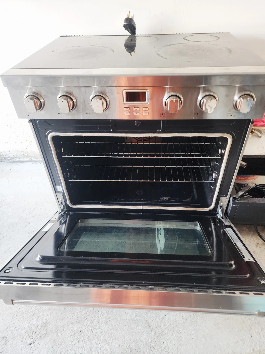 Vesta Professional Stainless Steel Range - photo 2